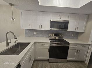 425 Catamaran Dr APT 72, Merritt Island, FL 32952