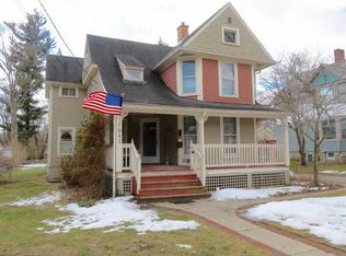 941 College Ave, Adrian, MI 49221