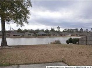 34183 Spring Lake Dr, Walker, LA 70785