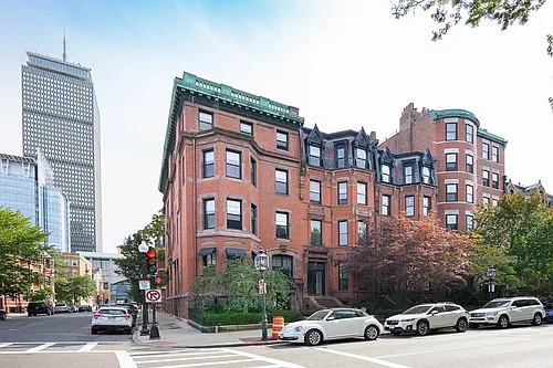 290 Commonwealth Ave #20 Photo 1