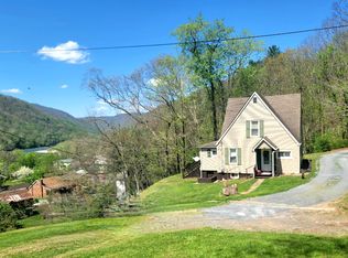 138 Ralph Kelley Ln, Meadow Bridge, WV 25976