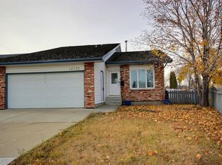 10735 Beaumaris Rd NW, Edmonton, AB T5X 5P1