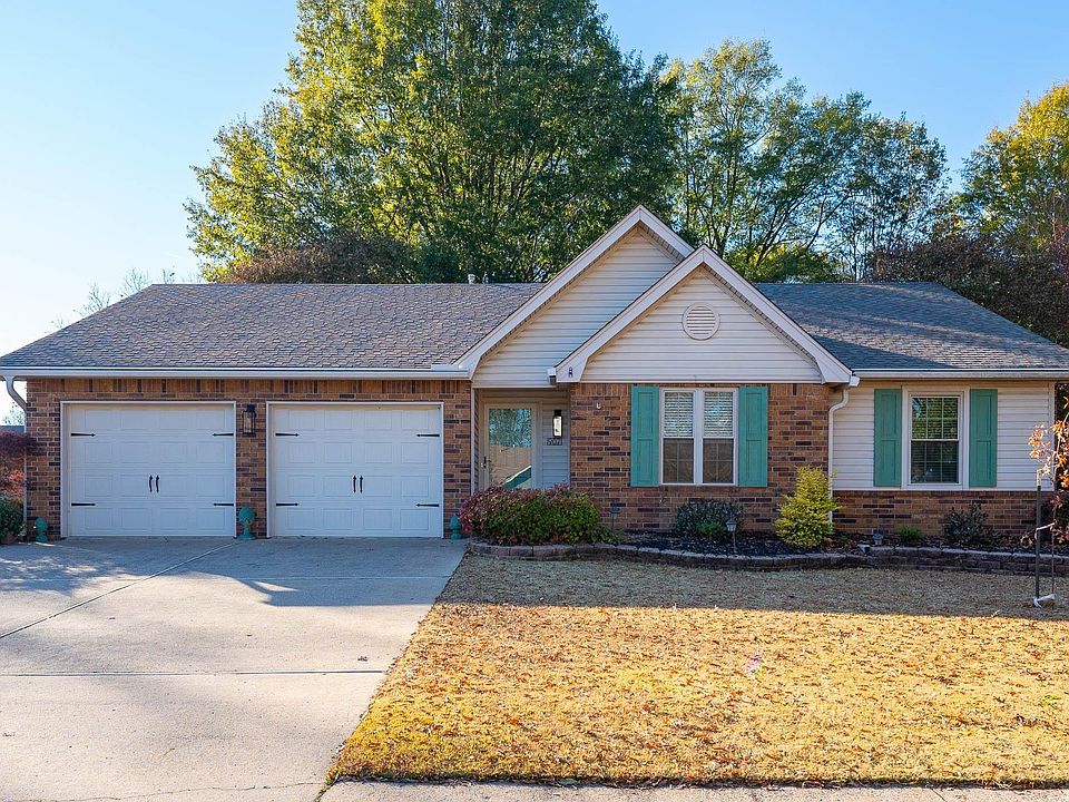 907 Heather Cir, Conway, AR 72034 | Zillow