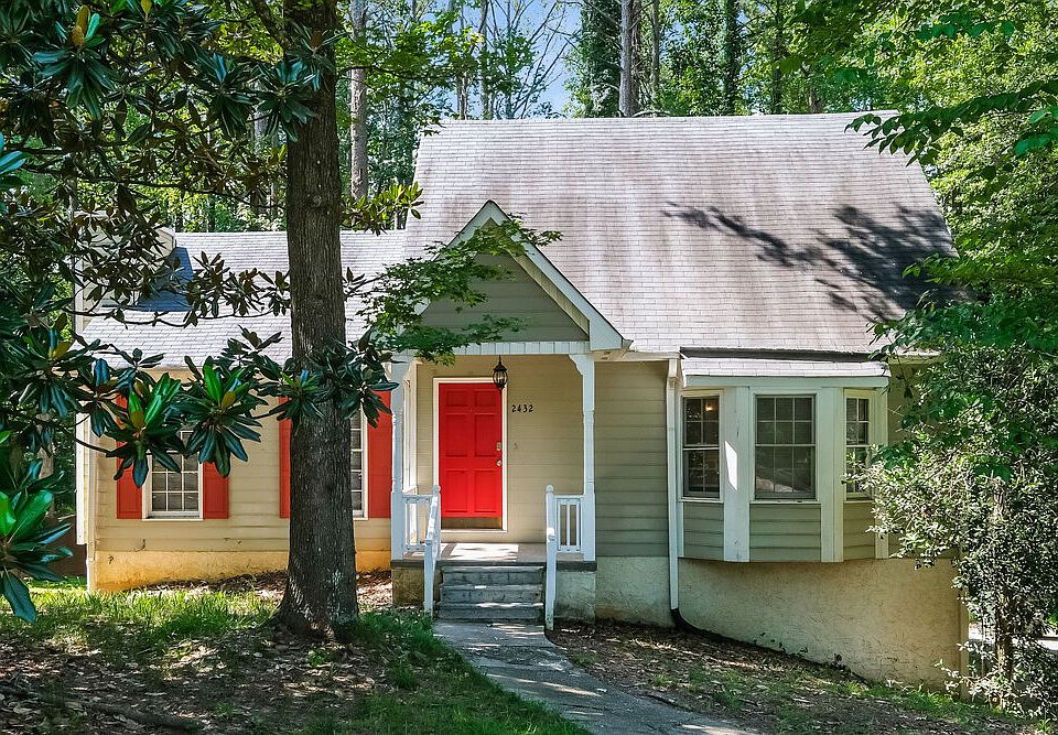 1st image of 2432 Hillboro Cir SW