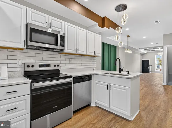 1912 Division St, Baltimore, MD 21217