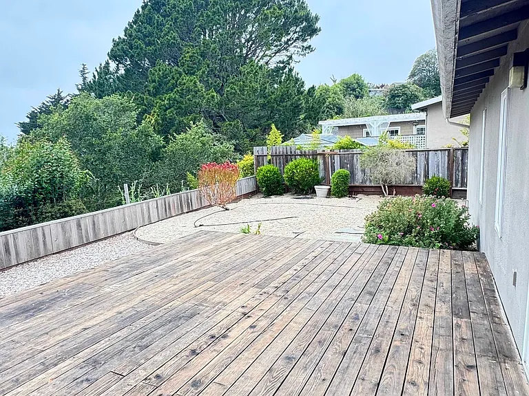 1134 Manzanita Dr — Photo 20