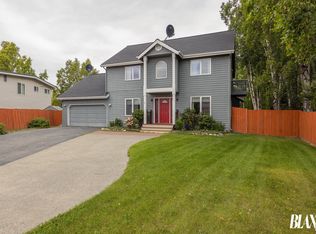 637 Giroux Cir, Anchorage, AK 99515