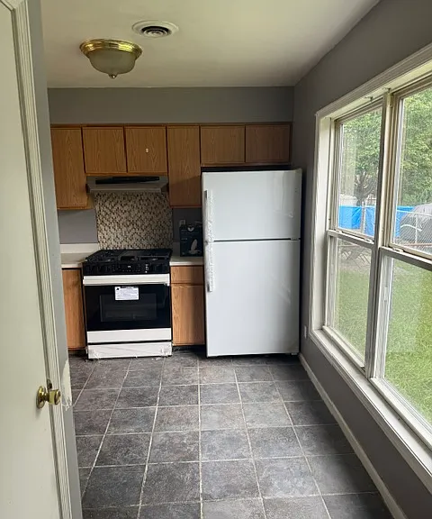 425 Euclid Ave #425 — Photo 1
