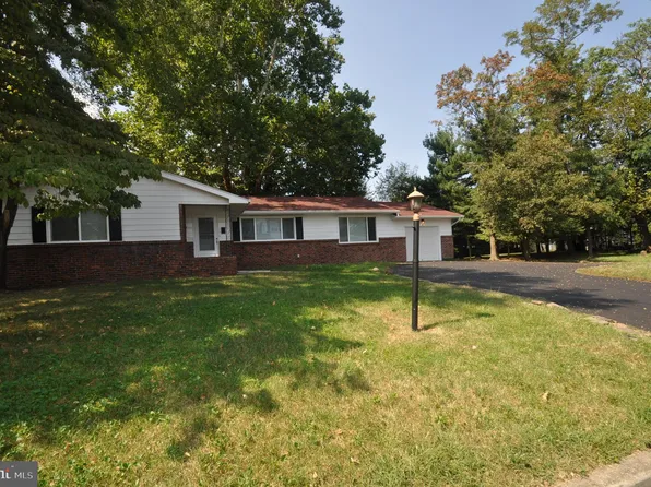 246 Harrison Ave, Mount Holly, NJ 08060
