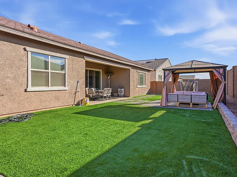 4221 W Carmen St — Photo 10