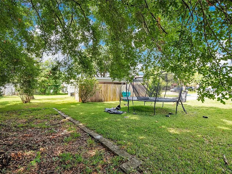 1301 Lawne Blvd — Photo 16