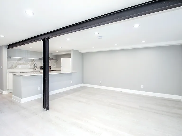 620 Randolph St NW — Photo 9
