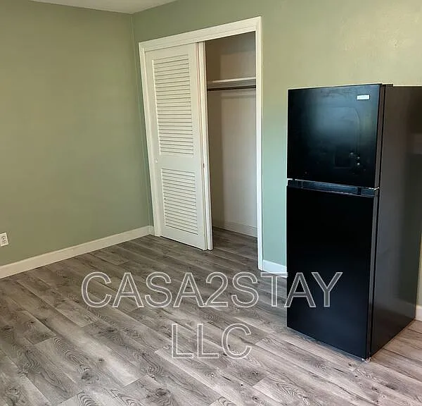 4917 Vincennes St #1 — Photo 3