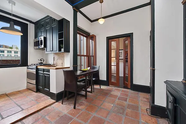 Rented by Keller Williams NYC | media 17