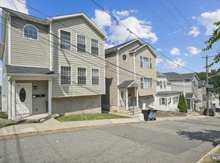 74 Garret St, Paterson, NJ 07501