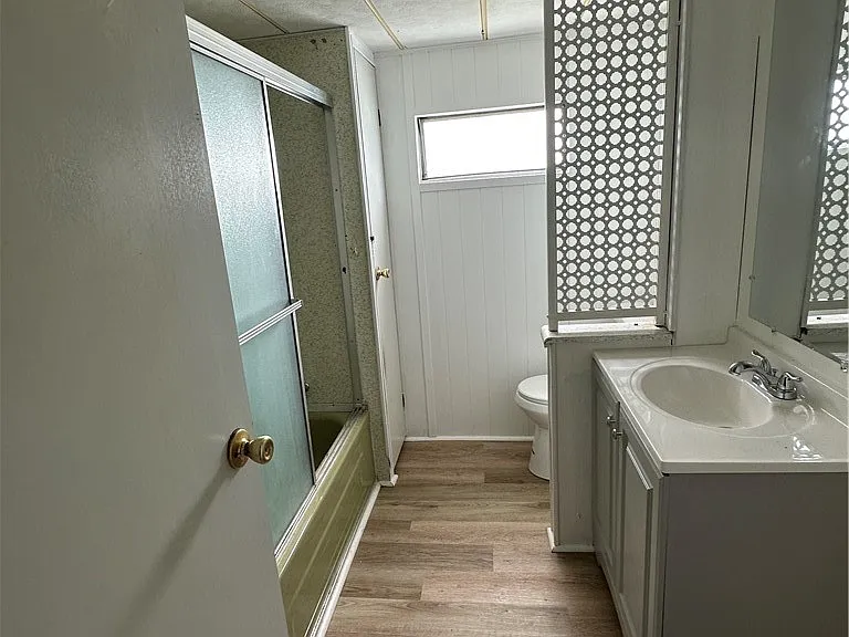 3511 Maine Ave — Photo 9