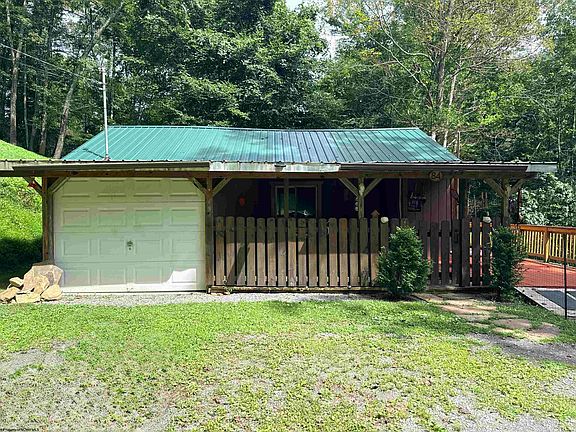 2nd image of 84 Billingsley Hollow Rd