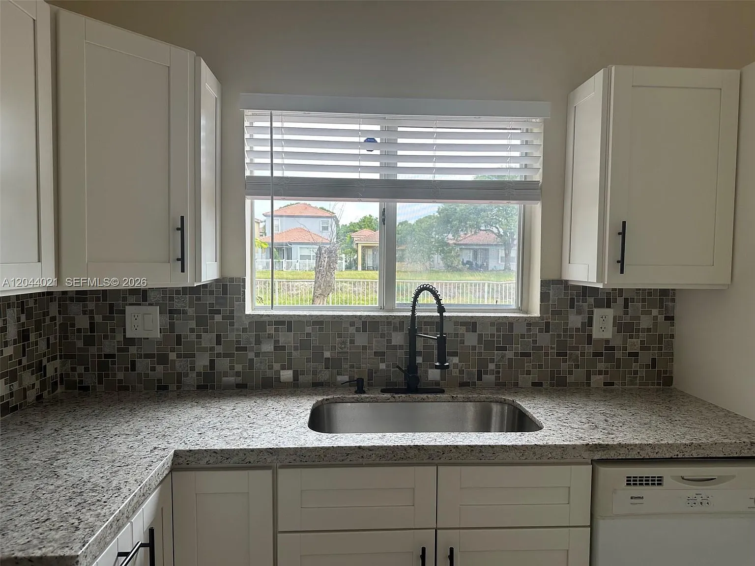 Marianas Homes — Photo 4