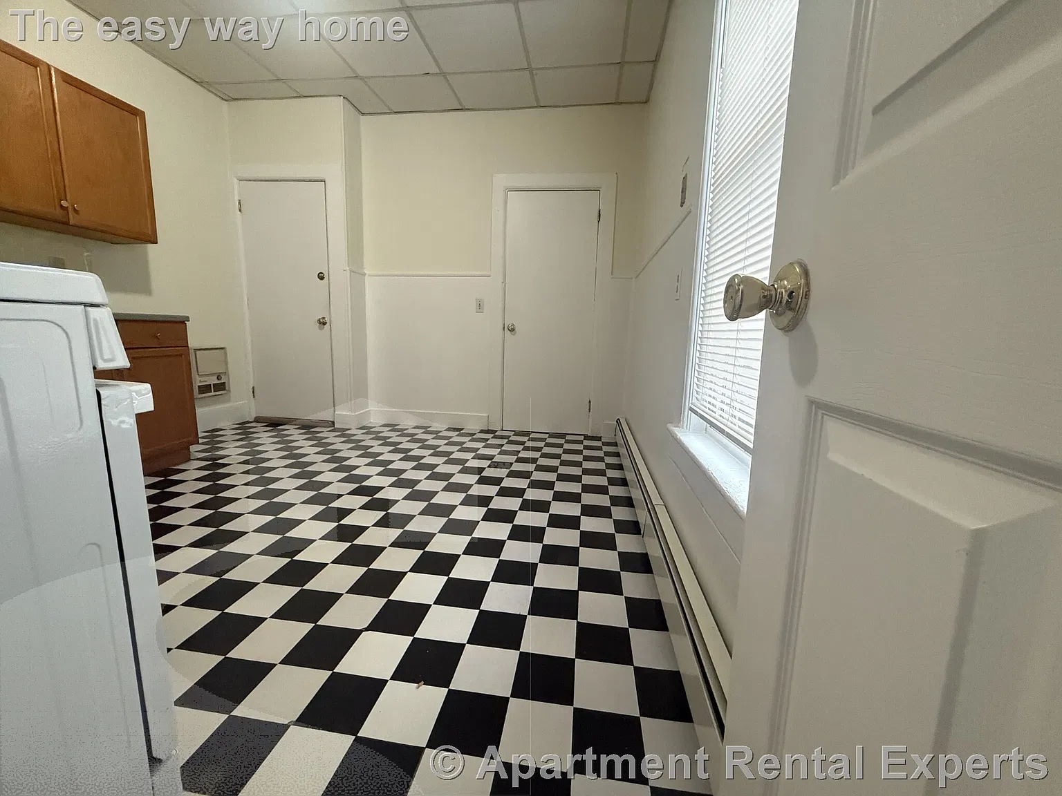 48 Florence St — Photo 3