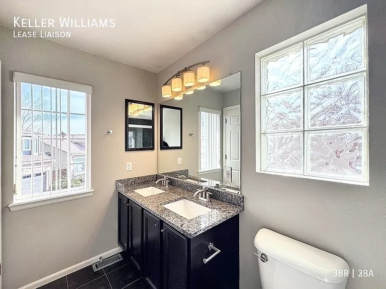 1237 Laurenwood Way — Photo 15