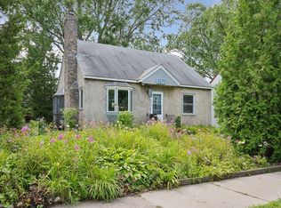 3370 Library Ln, Saint Louis Park, MN 55426