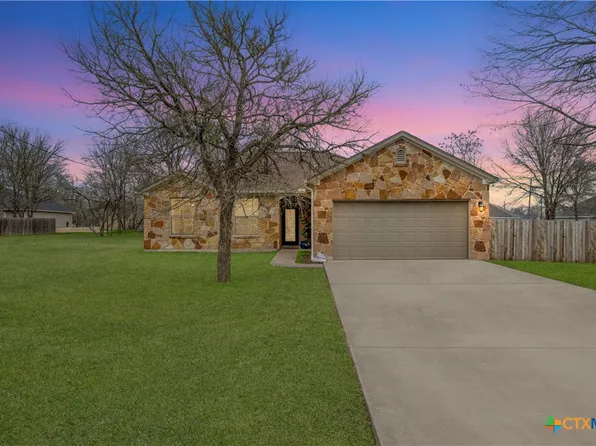 131 Waikakaaua Dr, Bastrop, TX 78602