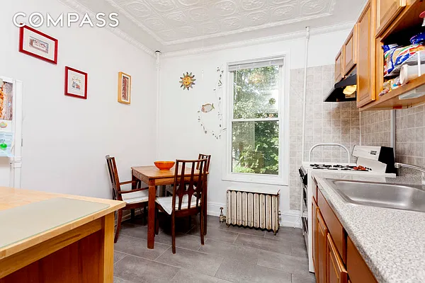 Rented by Compass | media 6