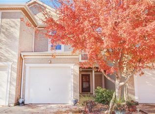 844 Woodson Ct, Gardner, KS 66030