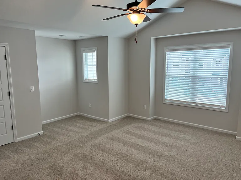 8293 Paramount Point — Photo 14