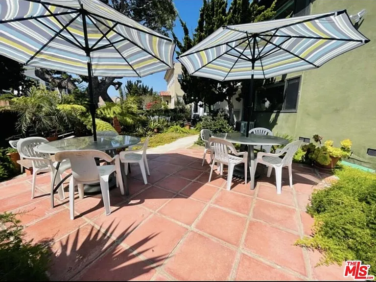 119 Paloma Ave #G — Photo 12