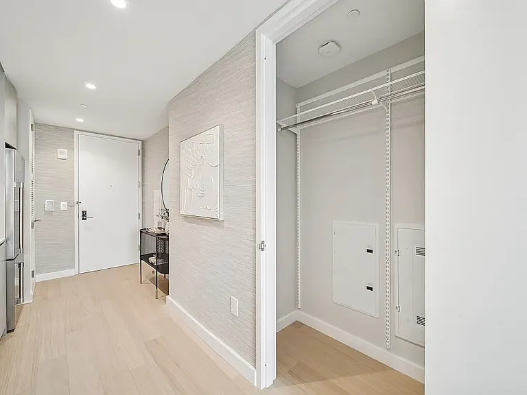 567 Fulton St #40H — Photo 4