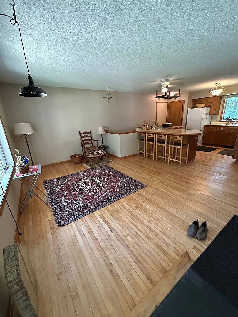 For Rent: Beautiful 3 Bed, 2 Bath Home in Northfield, MN — Photo 4