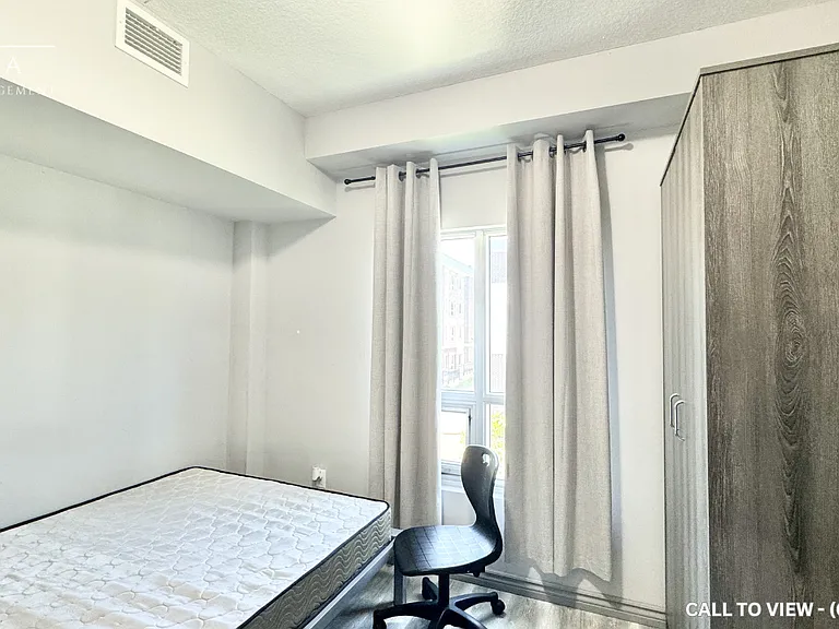275 Larch St #407 — Photo 6