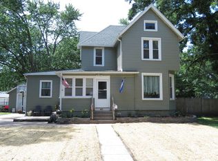 423 2nd Ave, Dixon, IL 61021