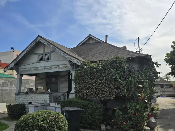 1020 W 42nd Pl, Los Angeles, CA 90037