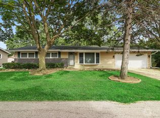 3405 Clover Ln, Zion, IL