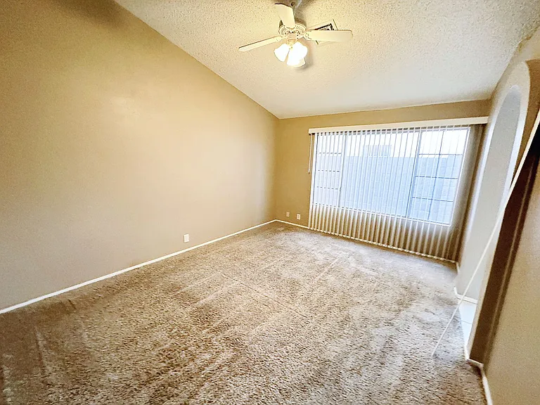 11050 N 111th Way — Photo 12