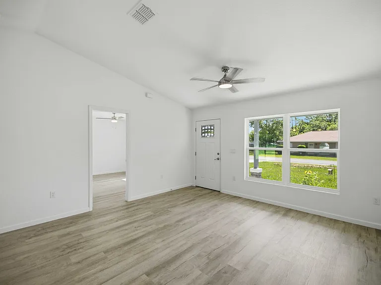 6488 NW 13th Ave — Photo 12
