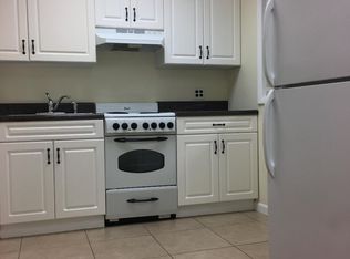 304 E 239th St, Bronx, NY 10470