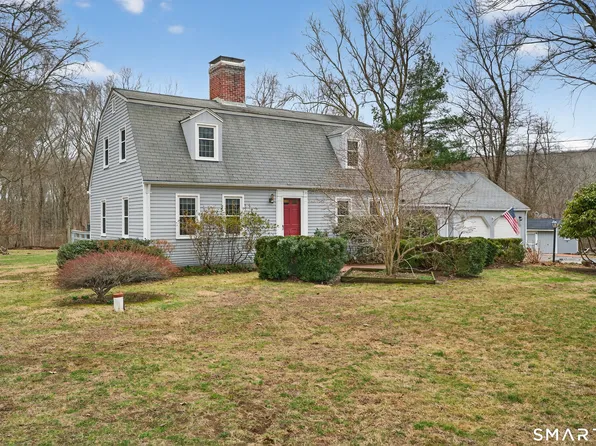 24 Saunders Hollow Road, Old Lyme, CT 06371