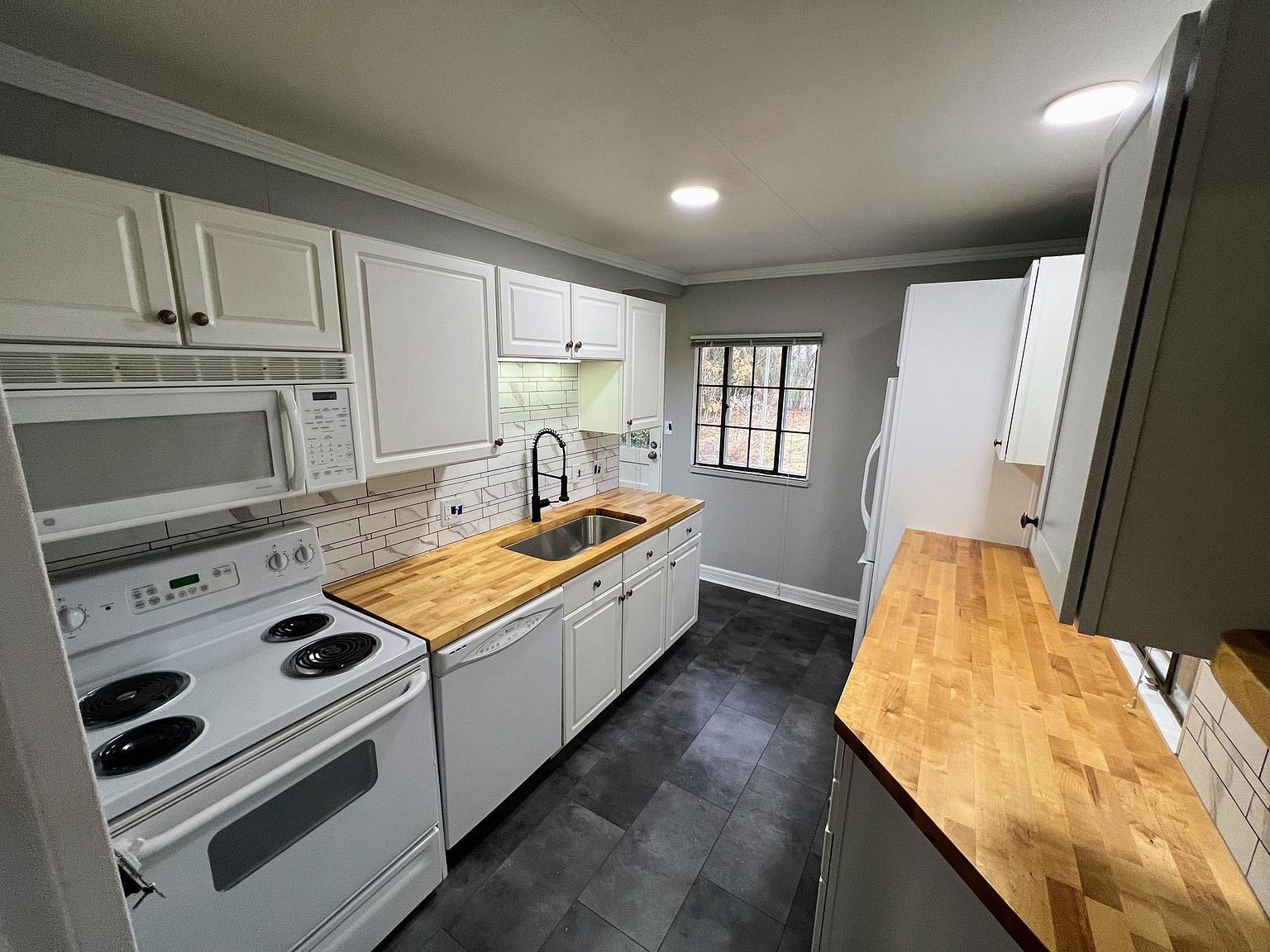 135 Sand Hill School Rd, Asheville, NC 28806 Zillow