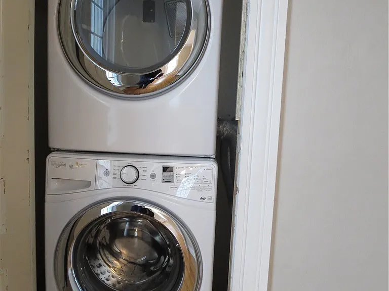 1801 James St #2 — Photo 17