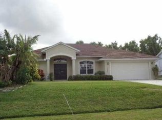 5451 NW Manville Dr, Port Saint Lucie, FL 34983