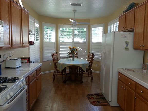 3rd image of 545 Stockman Ln
