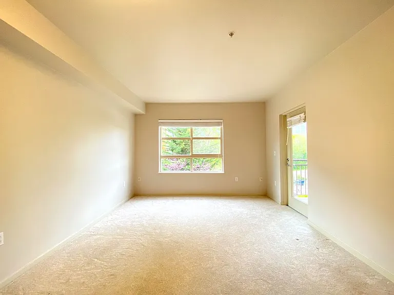 111 108th Ave NE #A312 — Photo 5