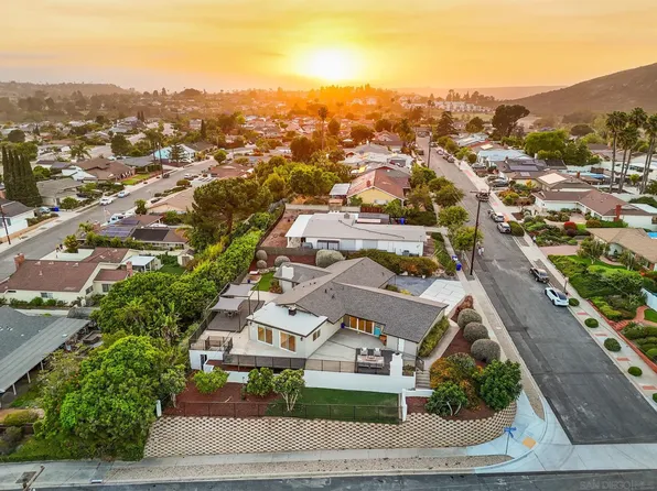 7871 Compass Lake Dr, San Diego, CA 92119