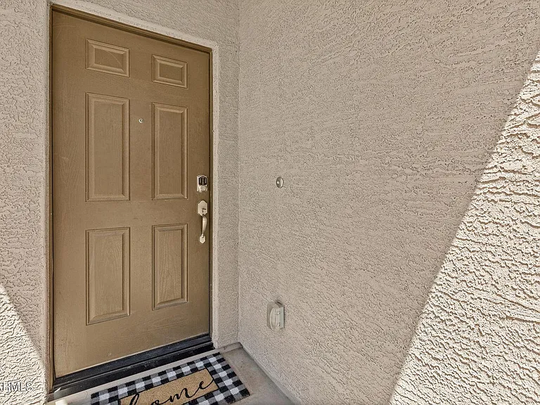 11184 E Wallflower Ln — Photo 7