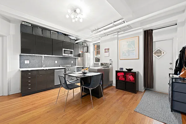 Rented by Corcoran | media 9