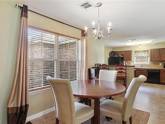 4th image of 13990 Arbor Walk Dr