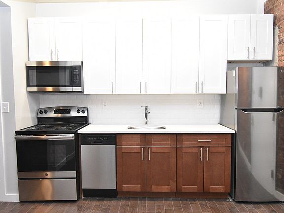 3rd image of 19 Vermilyea Ave APT 1A